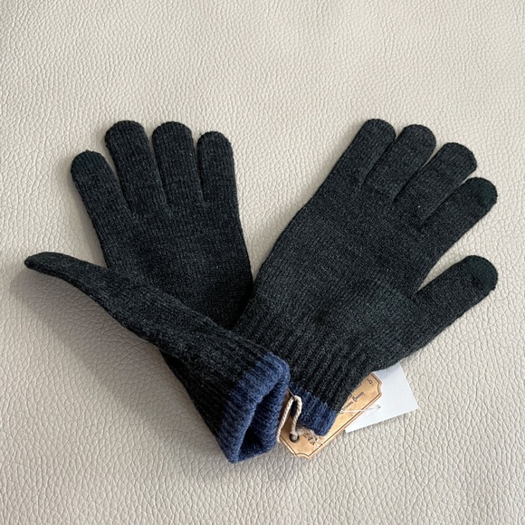 NWT - Fat Face Adult Touchscreen Knit Gloves - Picture 3 of 6